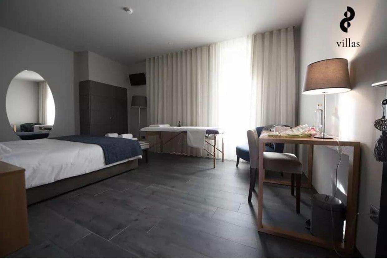 8 Villas Hotel Santo Tirso Exterior photo