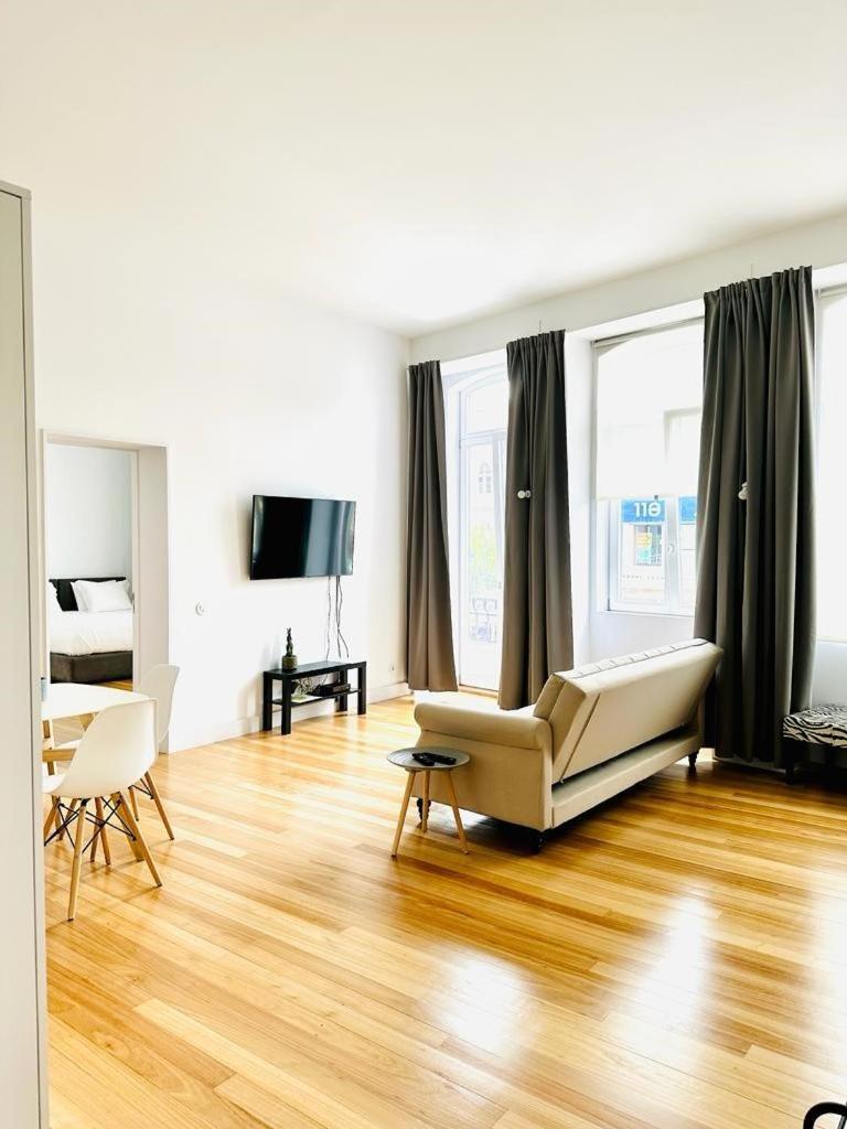 8 Villas Hotel Santo Tirso Exterior photo